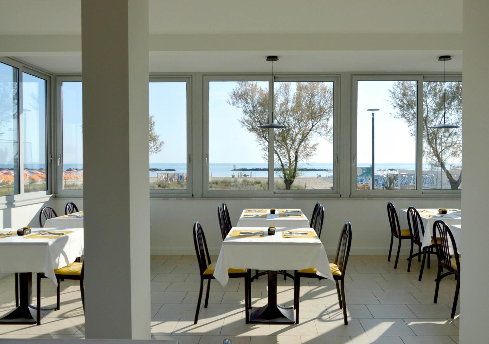 Hotel Sayonara Senigallia Exterior foto